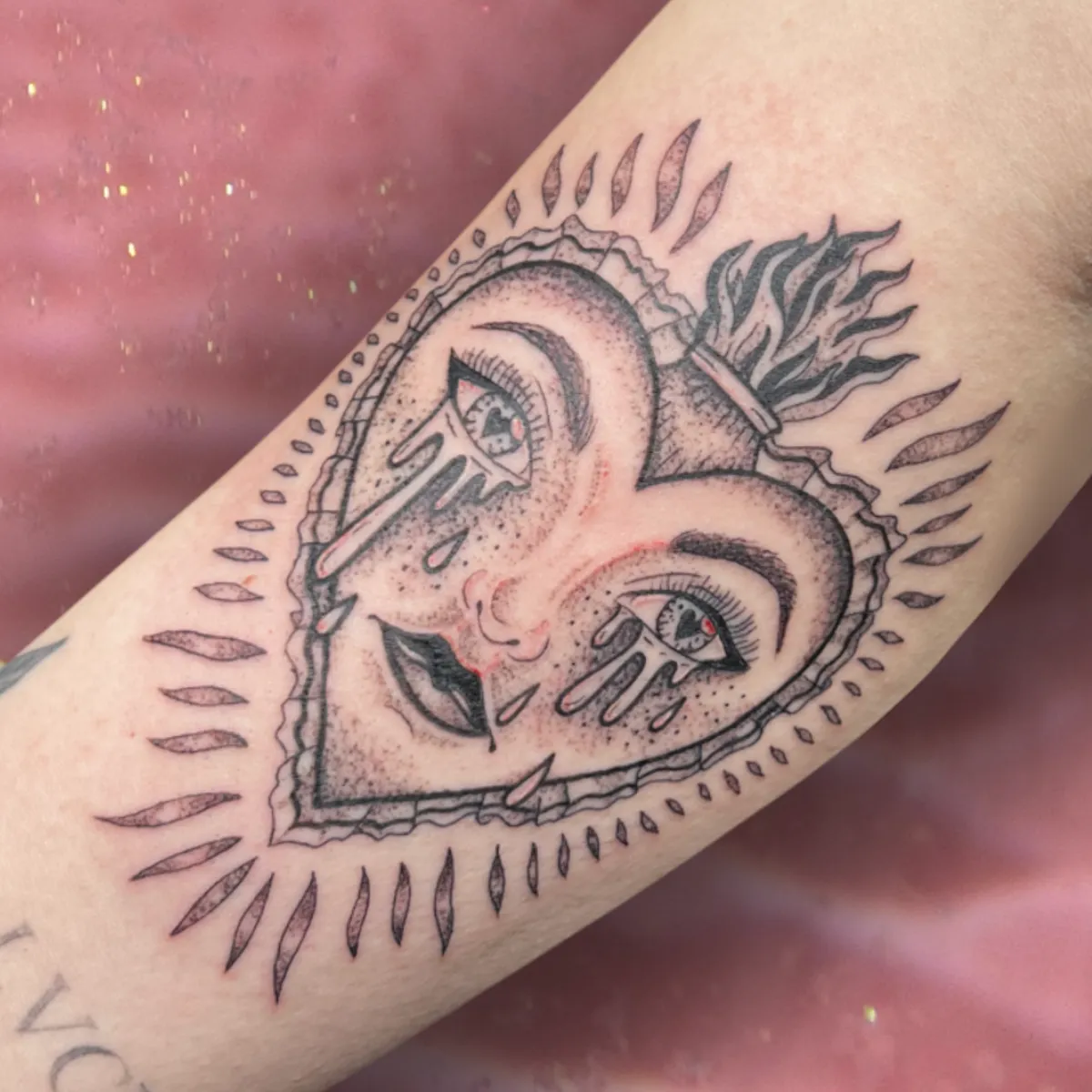 candy_ragequit_tattoo_zürich_048.webp - Image of Candy, Artist at Ragequit Tattoo Piercing Zurich