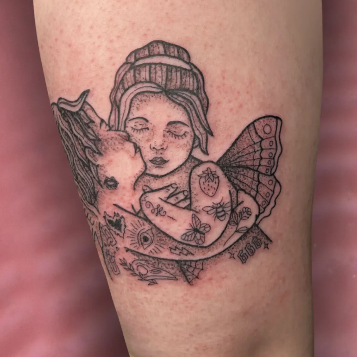 candy_ragequit_tattoo_zürich_052.webp - Image of Candy, Artist at Ragequit Tattoo Piercing Zurich