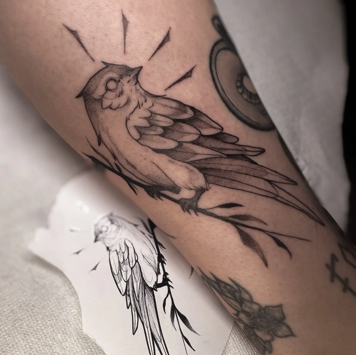 eileen_ragequit_tattoo_zürich_004.webp - Image of Eileen, Artist at Ragequit Tattoo Piercing Zurich