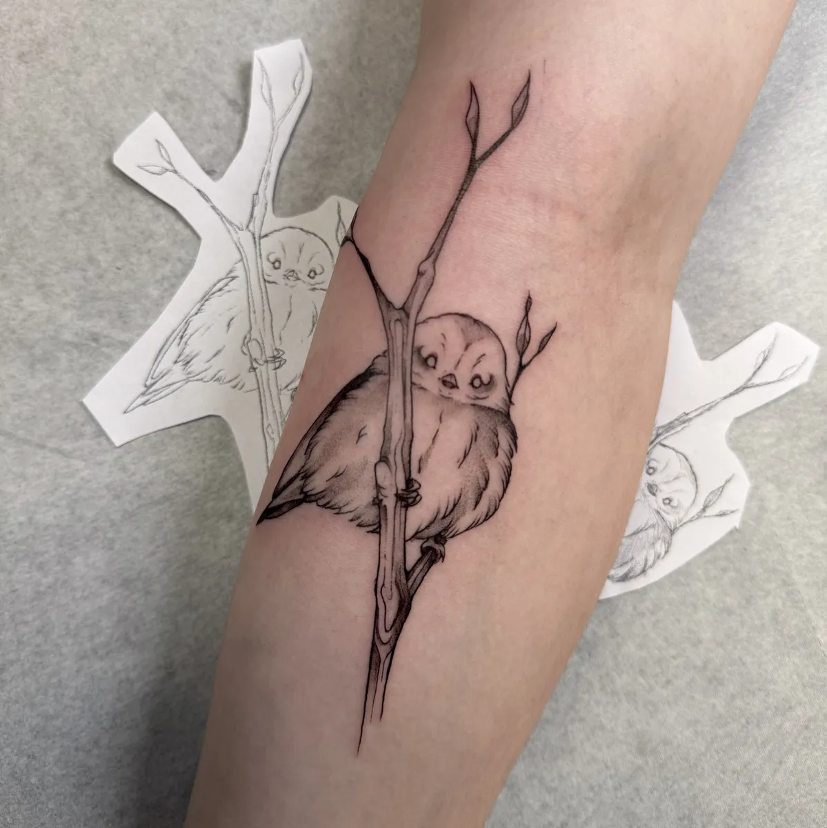 eileen_ragequit_tattoo_zürich_006.webp - Image of Eileen, Artist at Ragequit Tattoo Piercing Zurich