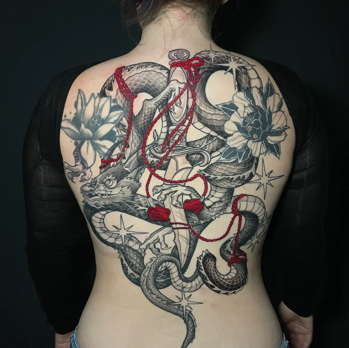 luna_ragequit_tattoo_zürich_014.webp - Image of Luna, Artist at Ragequit Tattoo Piercing Zurich