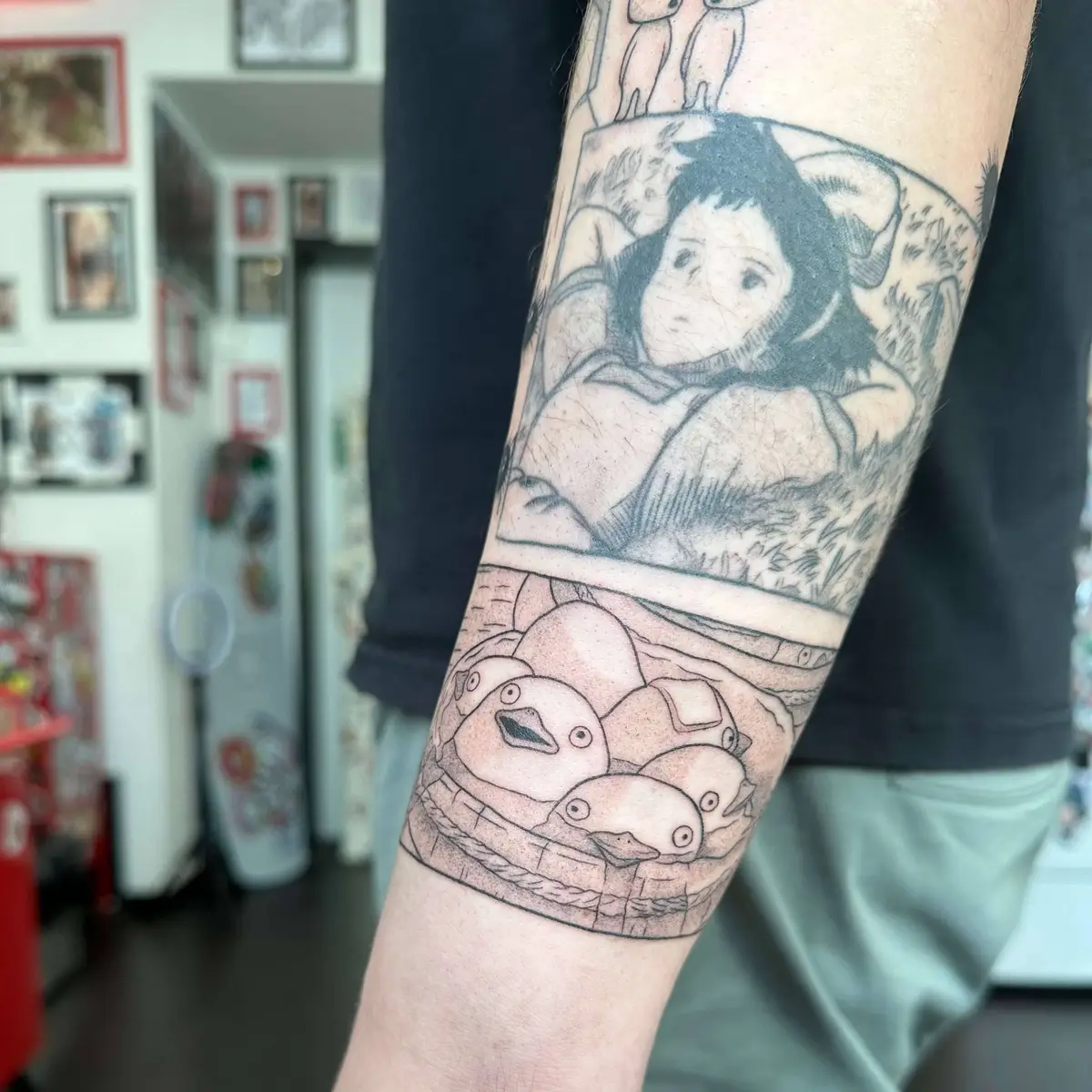 noemi_ragequit_tattoo_zürich_005.webp - Image of Noemi, Artist at Ragequit Tattoo Piercing Zurich