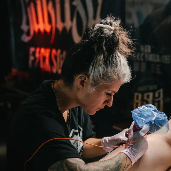 Portrait of Vany, Tattoo Artist at Ragequit Tattoo Piercing Zurich